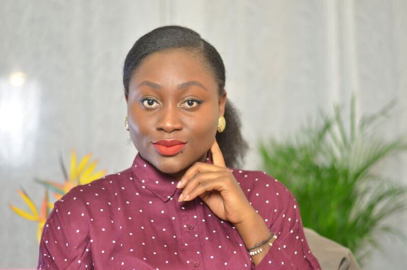 maquillage femme peau noire foncée