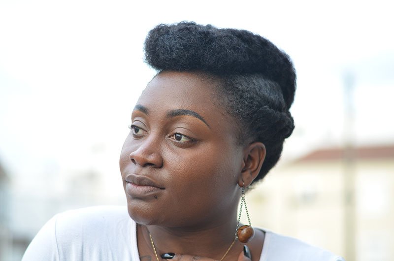 tuo coiffure updo sam dans la série dear white people