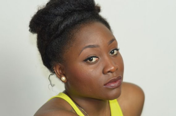 coiffure romantique sur cheveux crépus