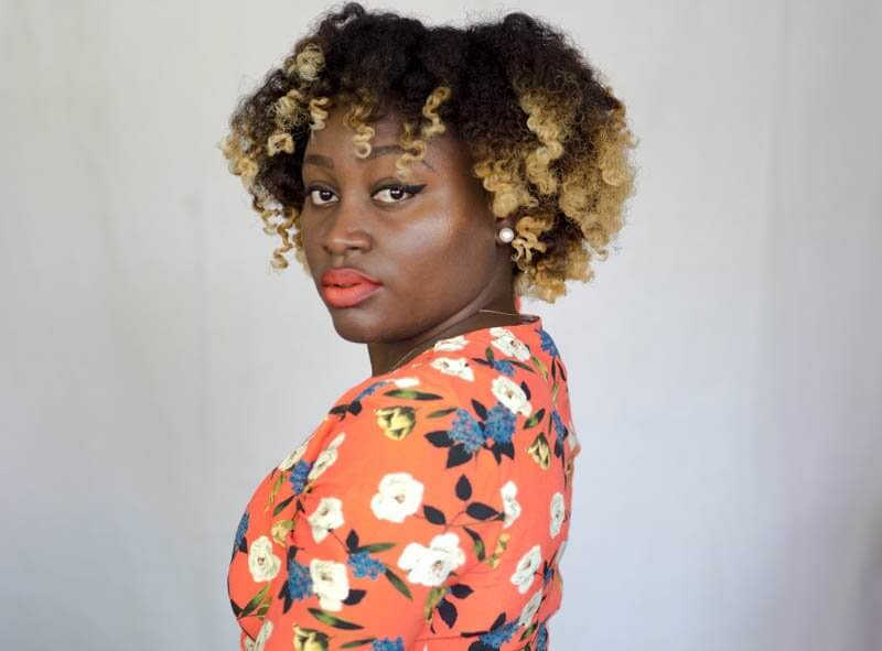 coiffure permanent sur cheveux crépus naturels bigoudis