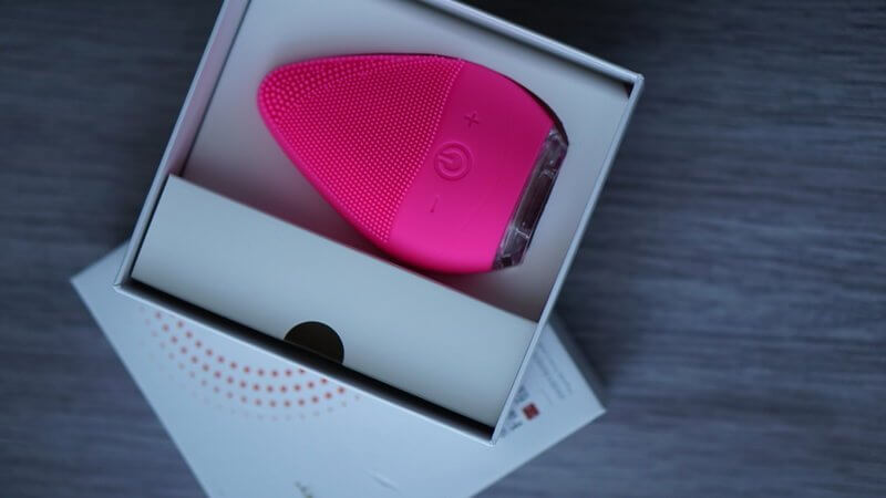 routine_visage_peaux_mixtes_pores_dilatés-