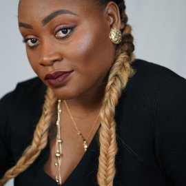 coiffures rapides et faciles sur cheveux crépus pour les fetes de fin d'année soirées