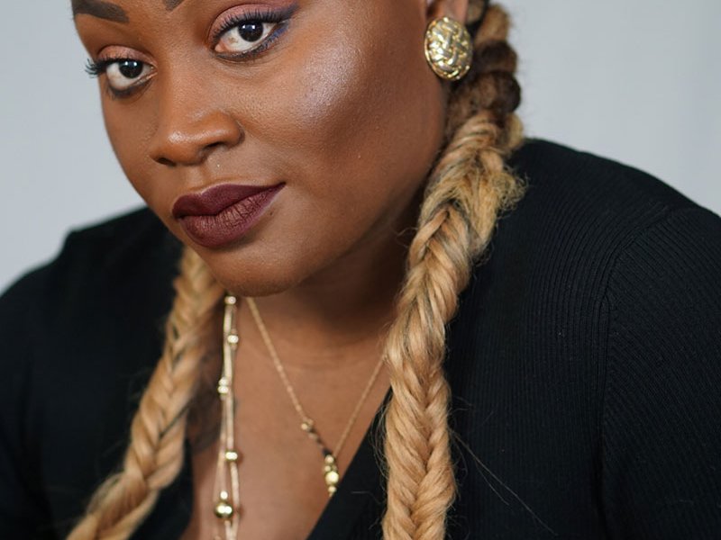 coiffures rapides et faciles sur cheveux crépus pour les fetes de fin d'année soirées