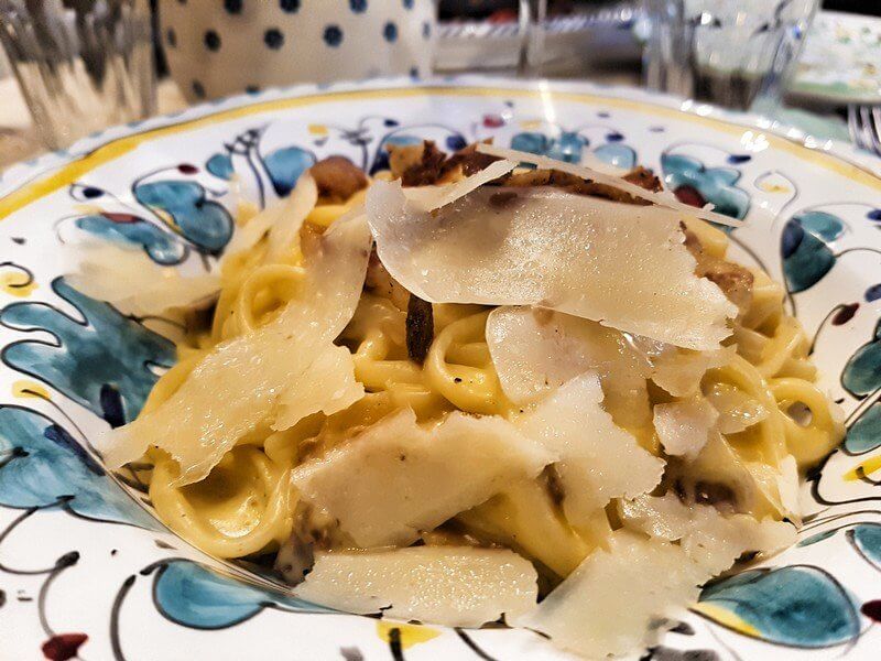 club des cotonettes: Ober Mamma by Big Mamma, restaurant italien à Paris