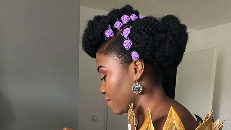 la mariee était naturelle coiffure sur cheveux crépus naturels pour une mariée le club des cotonettes mymou